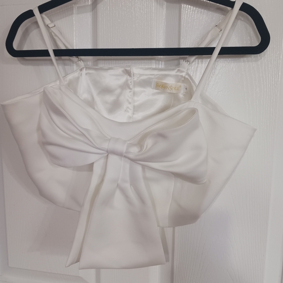 TWO TWIN STYLE White Satin BOW CROP TOP SIZE large croquet fairy party event - Picture 2 of 7